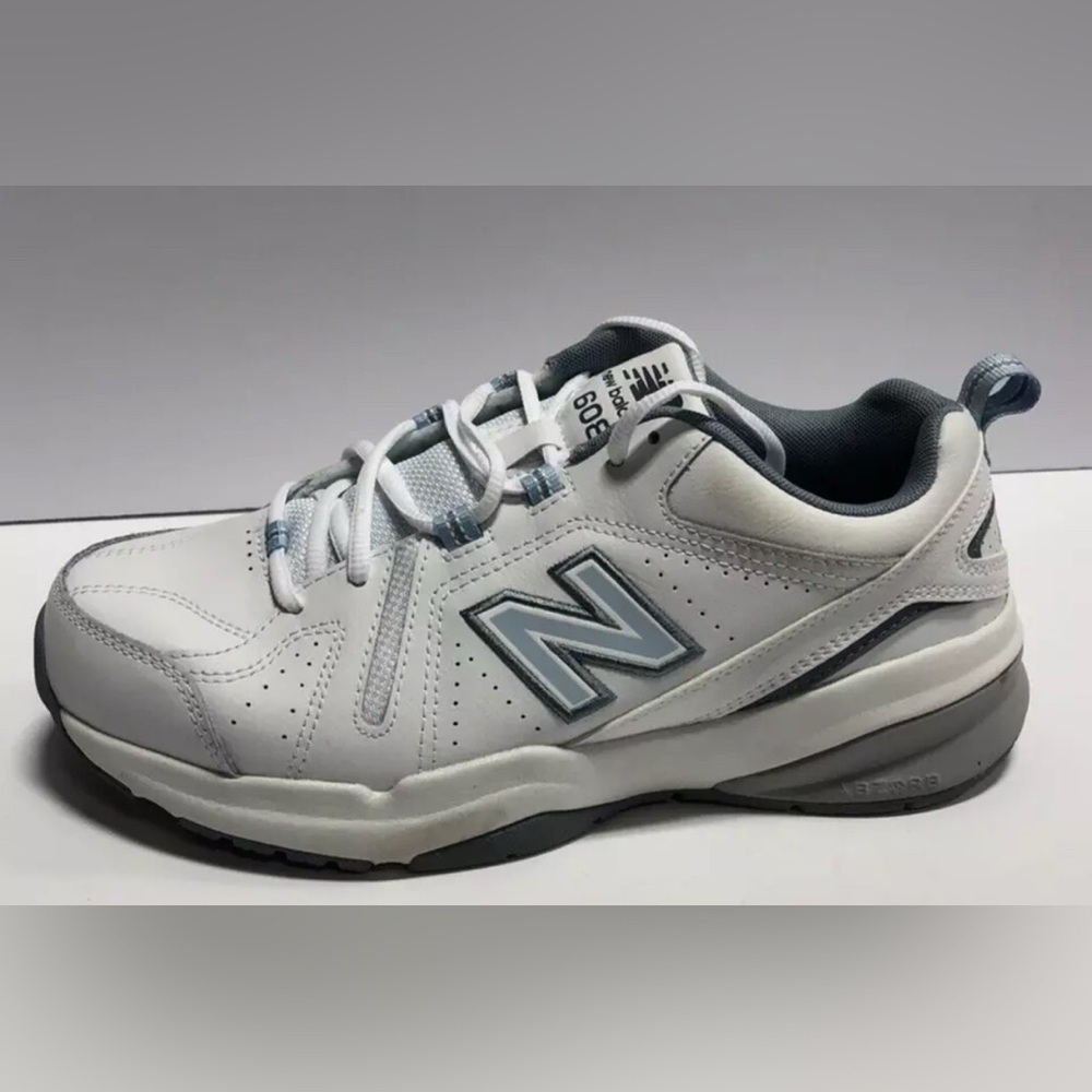 New Balance 608v5 Womens Training Sneaker White Size 9.5 D - Picture 1 of 6
